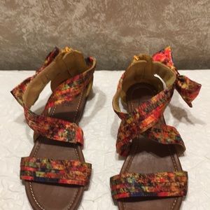 Women’s kali sandals